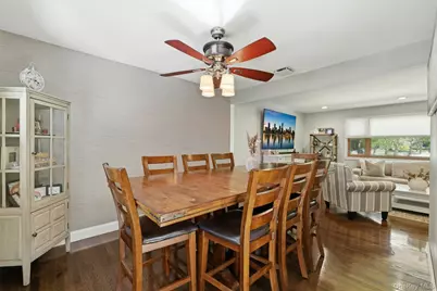 5 Pine Hill Lane, Dix Hills, NY 11746 - Photo 10