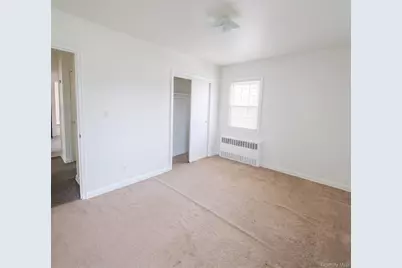 2711 Deerfield Road, Far Rockaway, NY 11691 - Photo 12
