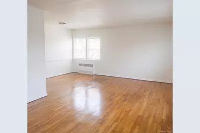 2711 Deerfield Road, Far Rockaway, NY 11691 - Photo 4