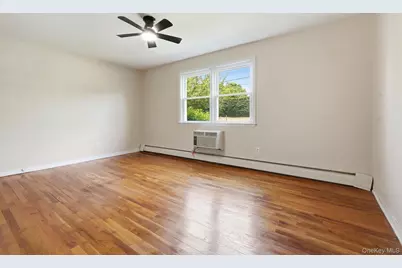 4060 Jerusalem Avenue #1D, Seaford, NY 11783 - Photo 8