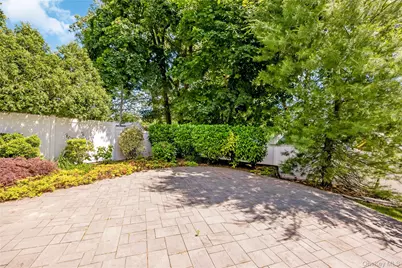 34 Ridge Road, Farmingdale, NY 11735 - Photo 26