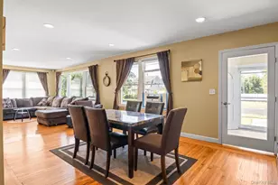 1333 Richland Blvd, Bay Shore, NY 11706 - Photo 6