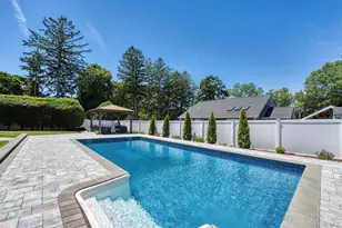19 Alyssum Ave, Huntington, NY 11743 - Photo 6