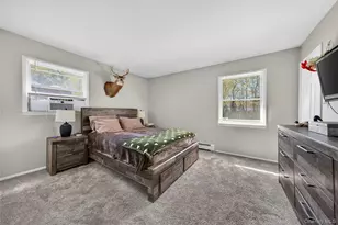 489 Rowlinson Dr, Shirley, NY 11967 - Photo 6