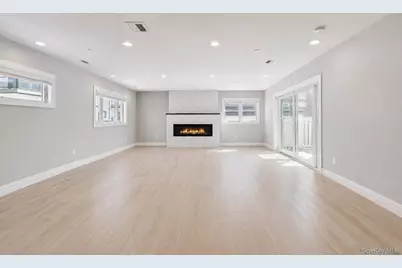 71 Michigan Street, Long Beach, NY 11561 - Photo 2