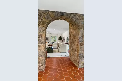 67 Woodlands Road, Harrison, NY 10528 - Photo 6