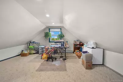 2389 Lindy Road, Westbury, NY 11590 - Photo 26