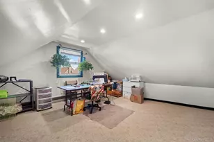 2389 Lindy Rd, Westbury, NY 11590 - Photo 28