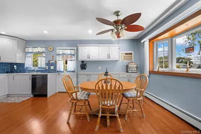 2389 Lindy Road, Westbury, NY 11590 - Photo 14