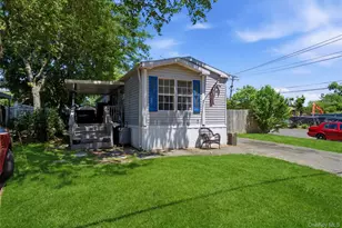 1137 Unit 124 Lincoln Ave, Holbrook, NY 11741 - Photo 4