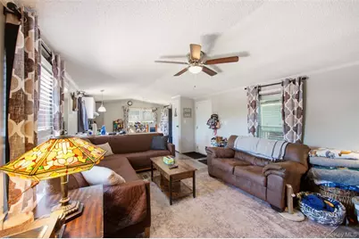 1137 Unit 124 Lincoln Avenue, Holbrook, NY 11741 - Photo 12