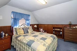 81-52 249th St, Bellerose, NY 11426 - Photo 16