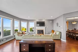 23 Lighthouse Dr, South Amboy, NJ 08879 - Photo 18