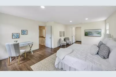 369 Dare Road, Selden, NY 11784 - Photo 30