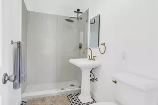 68 S Howells Point Rd, Bellport, NY 11713 - Photo 36
