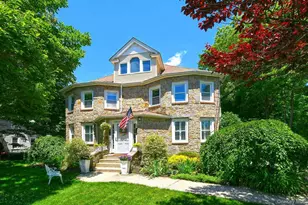 163/165 Lincoln Ave, Rockville Centre, NY 11570 - Photo 6