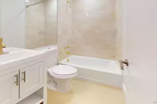 67-39 Clyde St, Forest Hills, NY 11375 - Photo 20