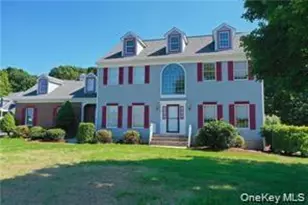 8 Menayas Ct, Washingtonville, NY 10992 - Photo 4