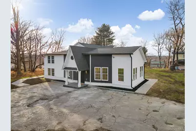 39 Overland Drive, Wallkill, NY 12589 - Photo 2