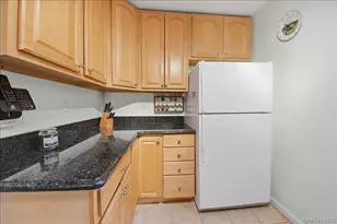 510 Kappock St, Bronx, NY 10463 - Photo 18