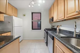 510 Kappock St, Bronx, NY 10463 - Photo 16