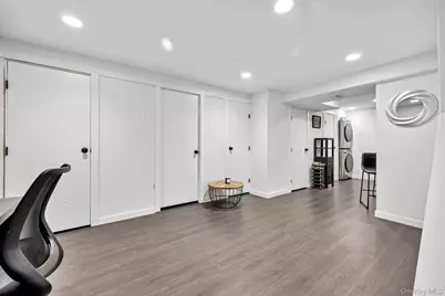16 Chase Commons #16, Yaphank, NY 11980 - Photo 32