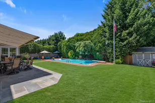 13 Darby Pl, Glen Head, NY 11545 - Photo 26