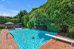13 Darby Pl, Glen Head, NY 11545 - Photo 28