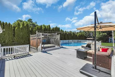 953 Karshick Street, Bohemia, NY 11716 - Photo 20