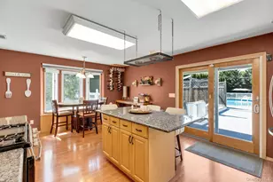 953 Karshick St, Bohemia, NY 11716 - Photo 10