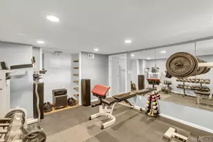 953 Karshick St, Bohemia, NY 11716 - Photo 16