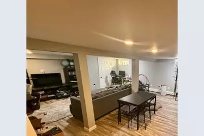 685 Seabury Avenue, Franklin Square, NY 11010 - Photo 12
