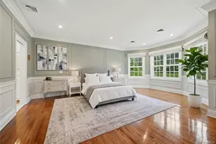 48 Tammys Ln, Syosset, NY 11791 - Photo 12