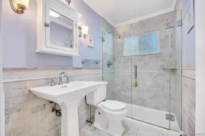 66 Vincent Road, Hicksville, NY 11801 - Photo 22