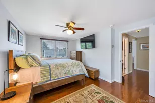 66 Vincent Rd, Hicksville, NY 11801 - Photo 16