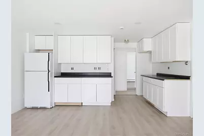 11 Willow Drive, Suffern, NY 10901 - Photo 18