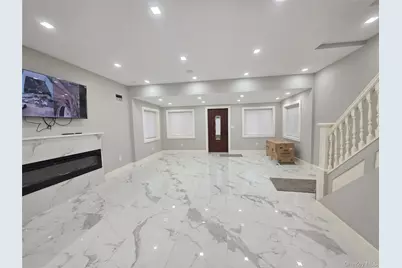 8523 106th Street, Richmond Hill, NY 11418 - Photo 2