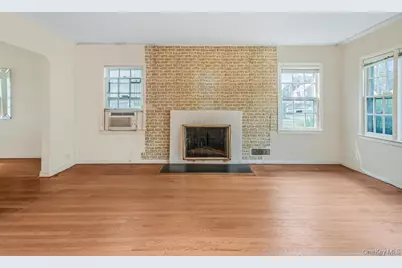 37 Poe Street, Hartsdale, NY 10530 - Photo 4