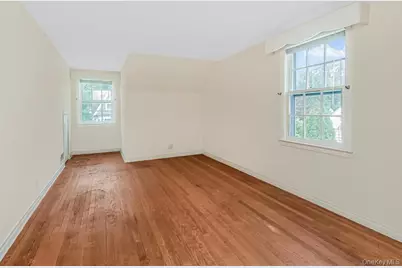 37 Poe Street, Hartsdale, NY 10530 - Photo 18