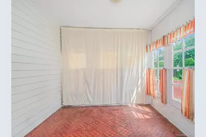 37 Poe Street, Hartsdale, NY 10530 - Photo 12