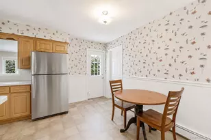 398 Clocks Blvd, Massapequa, NY 11758 - Photo 30