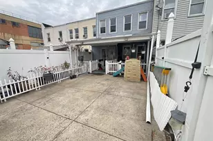 59-06 59th Dr, Maspeth, NY 11378 - Photo 4