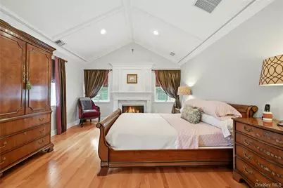 6 Thunder Road, Miller Place, NY 11764 - Photo 24