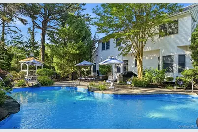 6 Thunder Road, Miller Place, NY 11764 - Photo 38