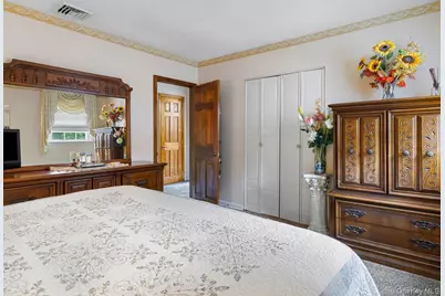 105 S Chapel Hill Road, Highland, NY 12528 - Photo 18
