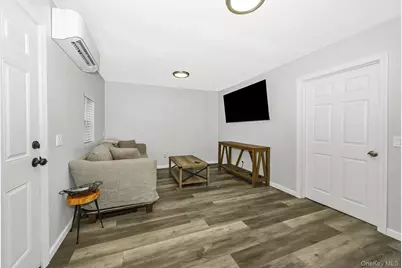 2 Michael Avenue, Bellport, NY 11713 - Photo 22