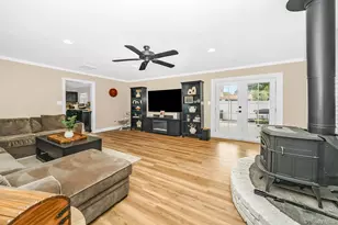 2 Michael Ave, Bellport, NY 11713 - Photo 14