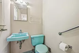 42 Sandy Brook Dr, Spring Valley, NY 10977 - Photo 18