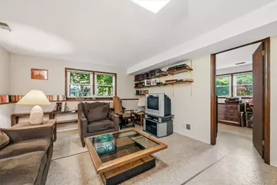 42 Sandy Brook Drive, Spring Valley, NY 10977 - Photo 24
