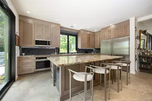 215 Smith Rd, Poughkeepsie, NY 12603 - Photo 6